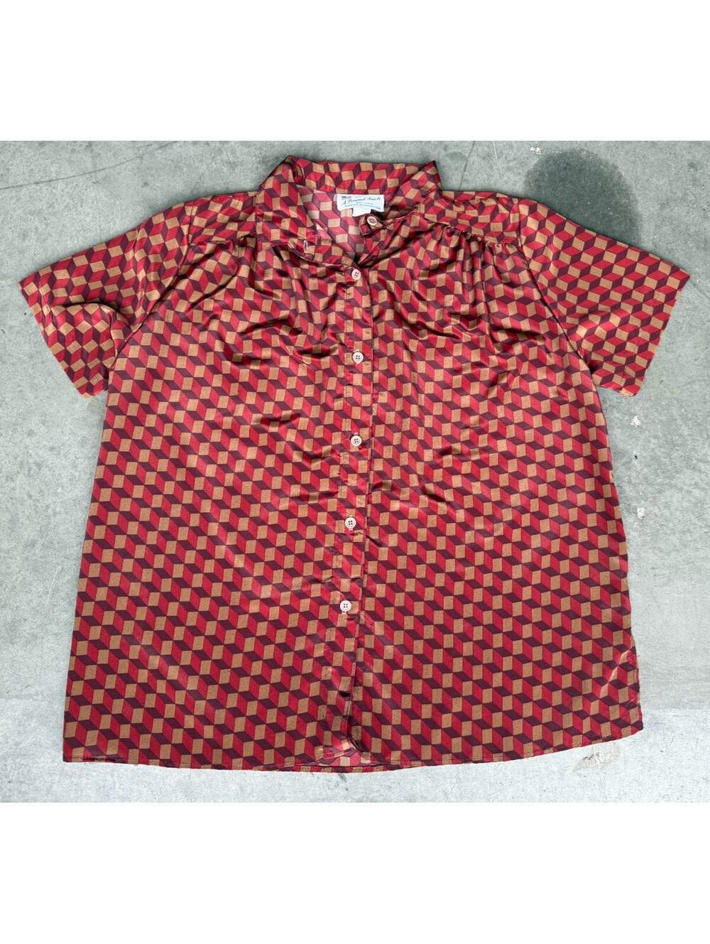 A Personal Touch USA Plus Sz 1X Button Up Stand Up Collar Blouse Geometric